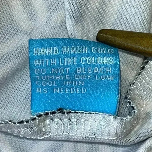 J.‎ McLaughlin Women’s Black White Geometric Capped Sleeve Above Knee Dress M - Picture 7 of 8